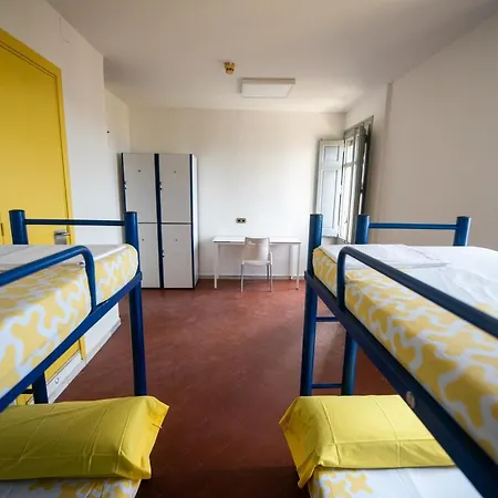 Xanascat Hostel *