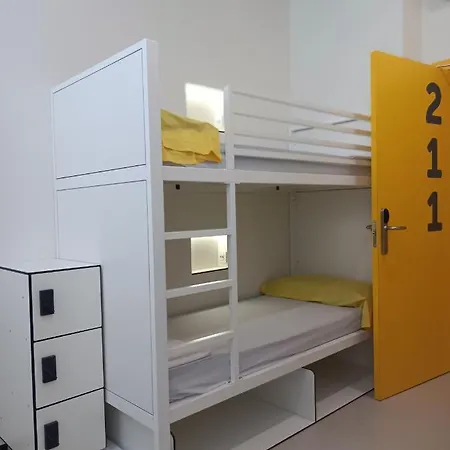 Alberg Barcelona Xanascat *