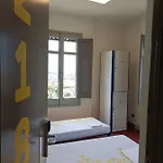 Alberg Barcelona Xanascat Hostel *
