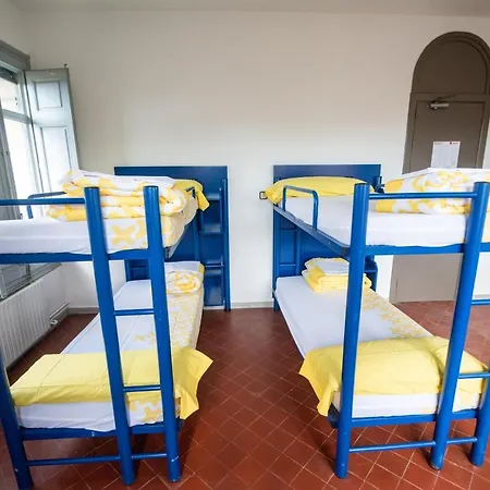 Xanascat Hostel