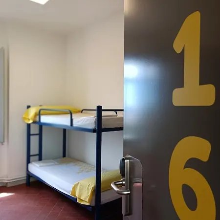 Hostel Alberg Barcelona Xanascat Barcelona