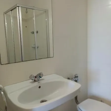 Hostel Alberg Barcelona Xanascat Barcelona