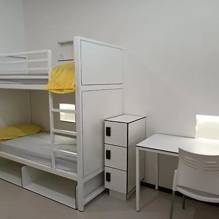 Hostel Alberg Barcelona Xanascat Barcelona